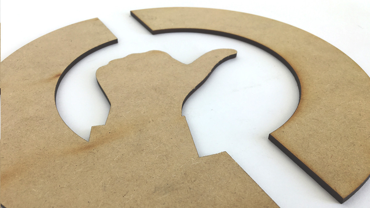 figures découpées et grabadas MDF