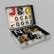 Échantillonnage de lettres boîtiers avec lumière